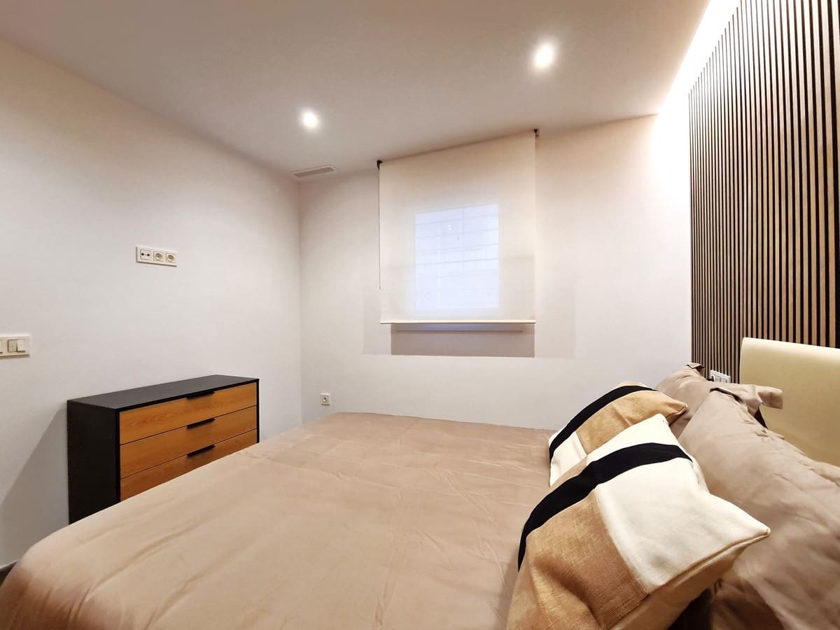3 chambre Appartement à vendre à Estepona avec piscine - 415 000 € (Ref: 8869429)