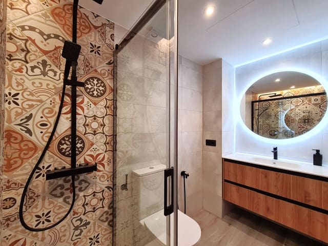 3 chambre Appartement à vendre à Estepona Pueblo, Estepona avec piscine - 415 000 € (Ref: 8869429)