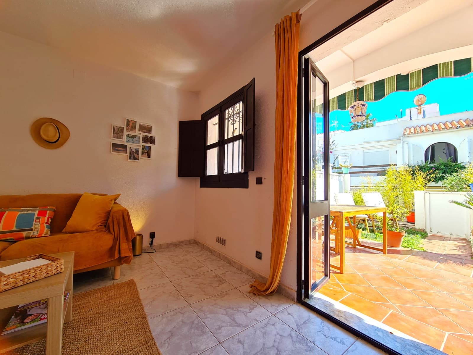 2 sypialnia Dom blizniak na sprzedaż w Manilva - 256 000 € (Ref: 8885887)