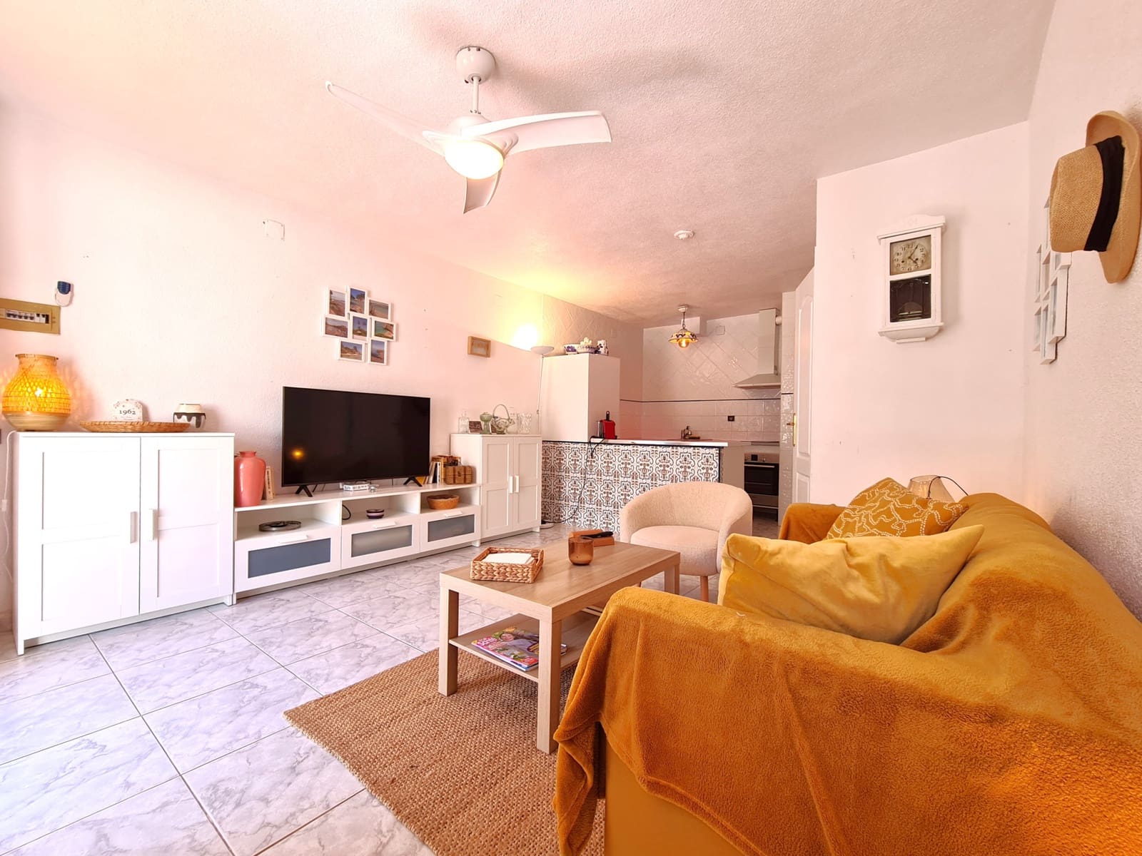 2 sypialnia Dom blizniak na sprzedaż w Manilva - 256 000 € (Ref: 8885887)
