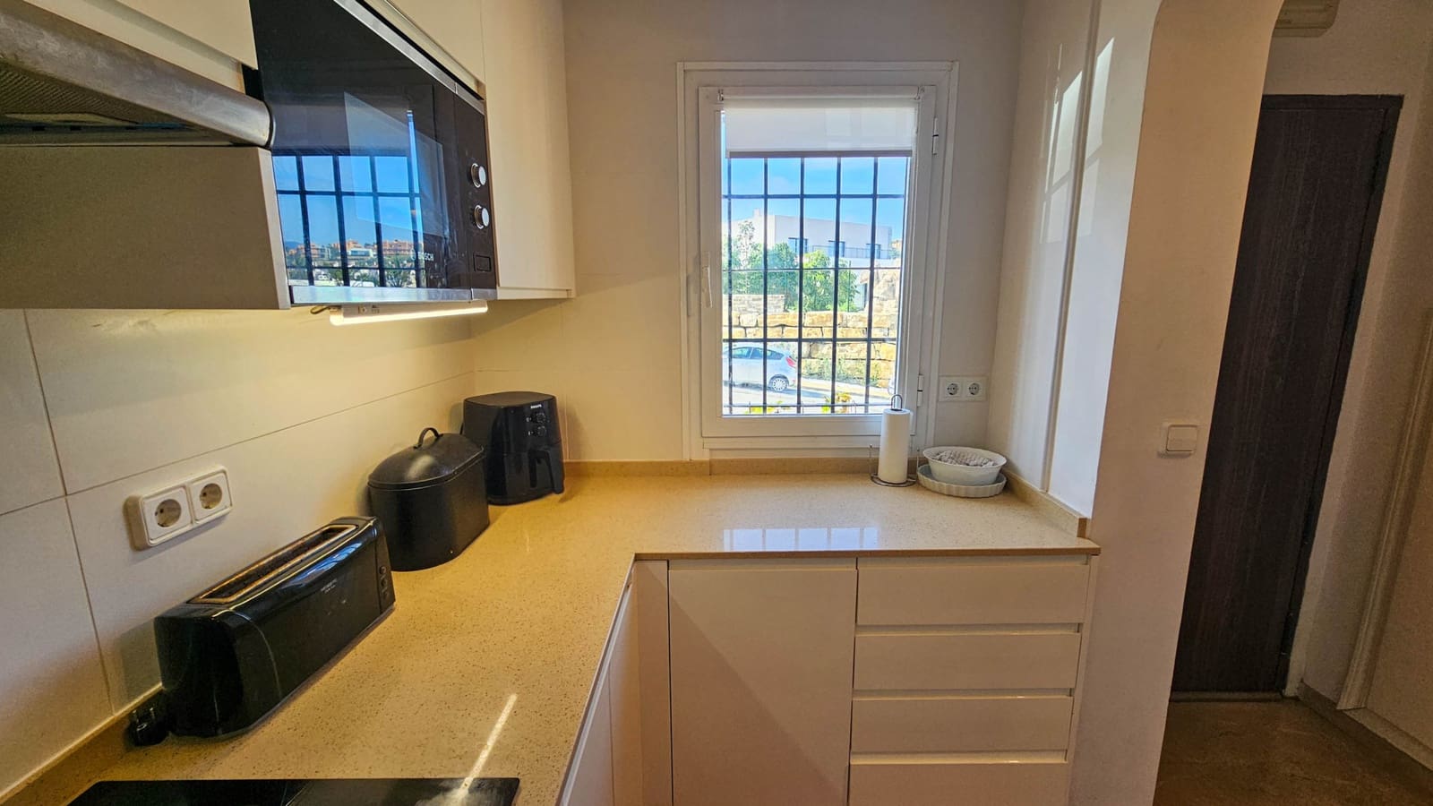 3 soverom Kjedet enebolig til salgs i Casares med svømmebasseng garasje - € 350 000 (Ref: 8889203)