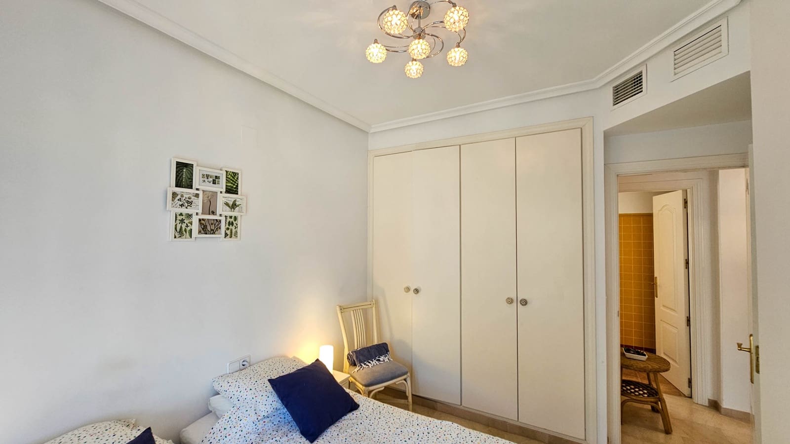 3 soverom Kjedet enebolig til salgs i Casares med svømmebasseng garasje - € 350 000 (Ref: 8889203)