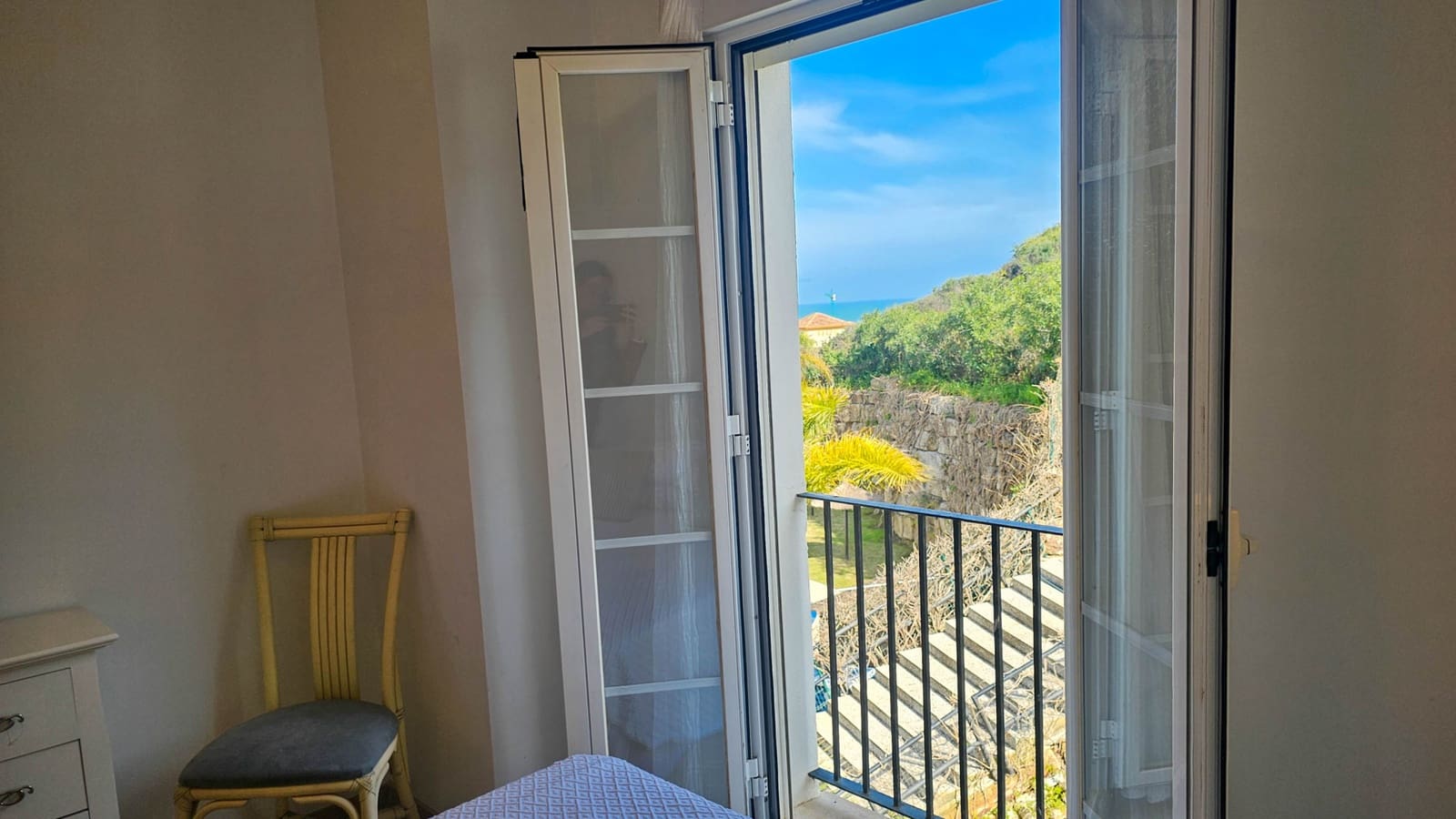 3 soverom Kjedet enebolig til salgs i Casares med svømmebasseng garasje - € 350 000 (Ref: 8889203)