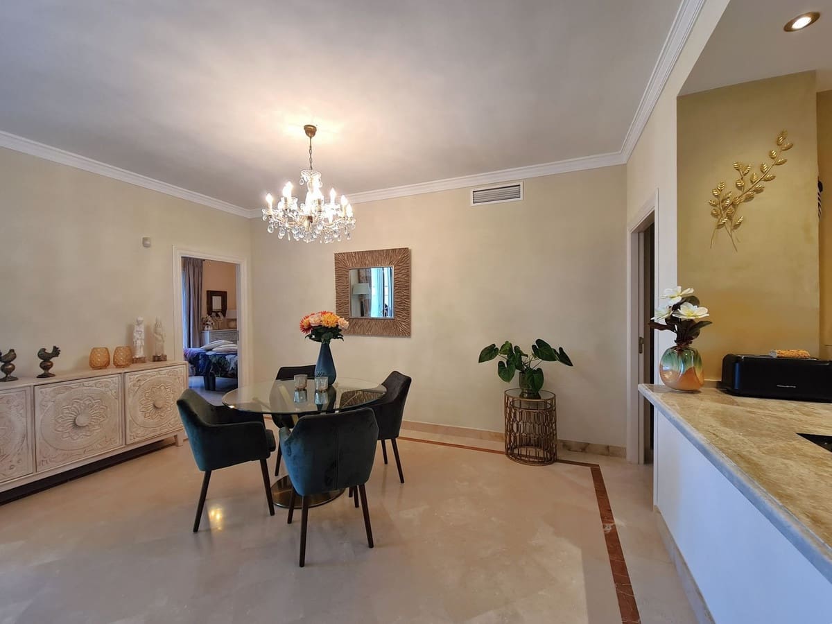 2 soveværelse Lejlighed til salg i Casares med swimmingpool garage - € 499.000 (Ref: 8913037)