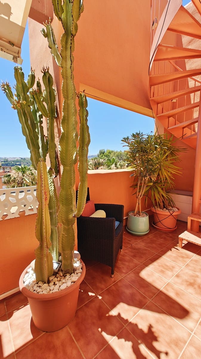 2 soveværelse Penthouse til salg i Casares med swimmingpool garage - € 288.000 (Ref: 8921247)