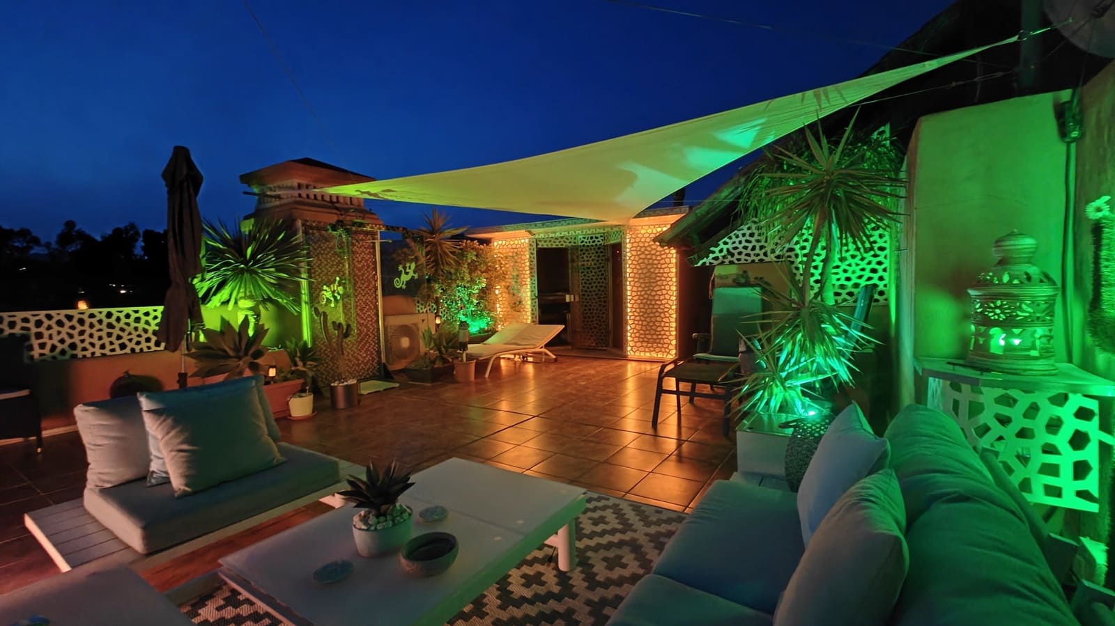 2 soveværelse Penthouse til salg i Casares med swimmingpool garage - € 288.000 (Ref: 8921247)