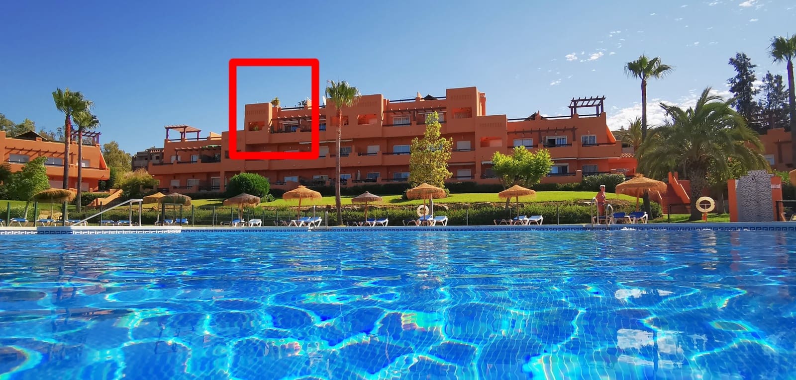 2 soveværelse Penthouse til salg i Casares med swimmingpool garage - € 288.000 (Ref: 8921247)