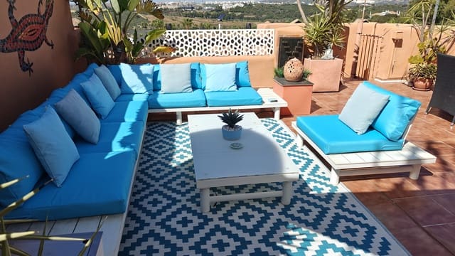 2 chambre Penthouse à vendre à Casares avec piscine garage - 288 000 € (Ref: 8921247)