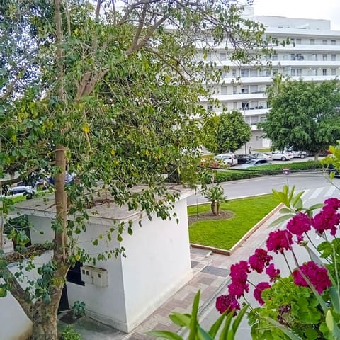 3 soveværelse Lejlighed til salg i Nueva Andalucia, Marbella - € 192.000 (Ref: 8948779)