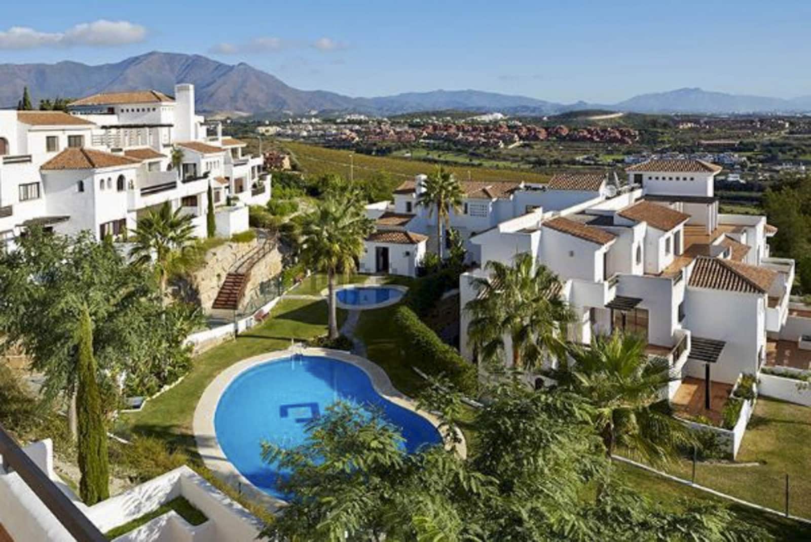 2 soveværelse Penthouse til salg i Casares med swimmingpool garage - € 499.000 (Ref: 8948780)