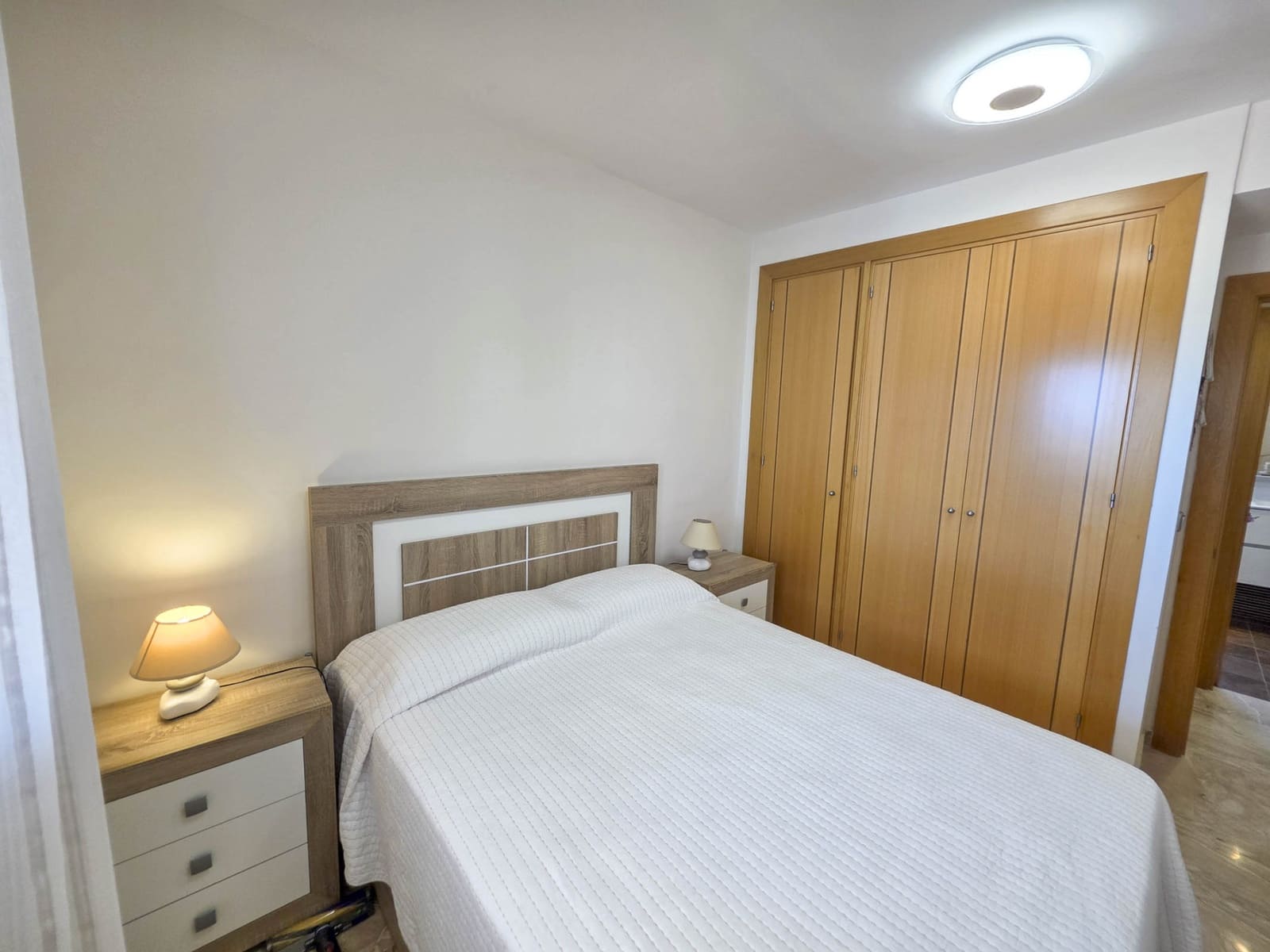 2 sypialnia Penthouse na sprzedaż w Casares z basenem garażem - 499 000 € (Ref: 8948780)