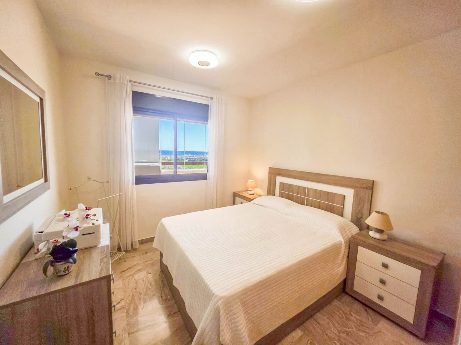 2 sypialnia Penthouse na sprzedaż w Casares z basenem garażem - 499 000 € (Ref: 8948780)