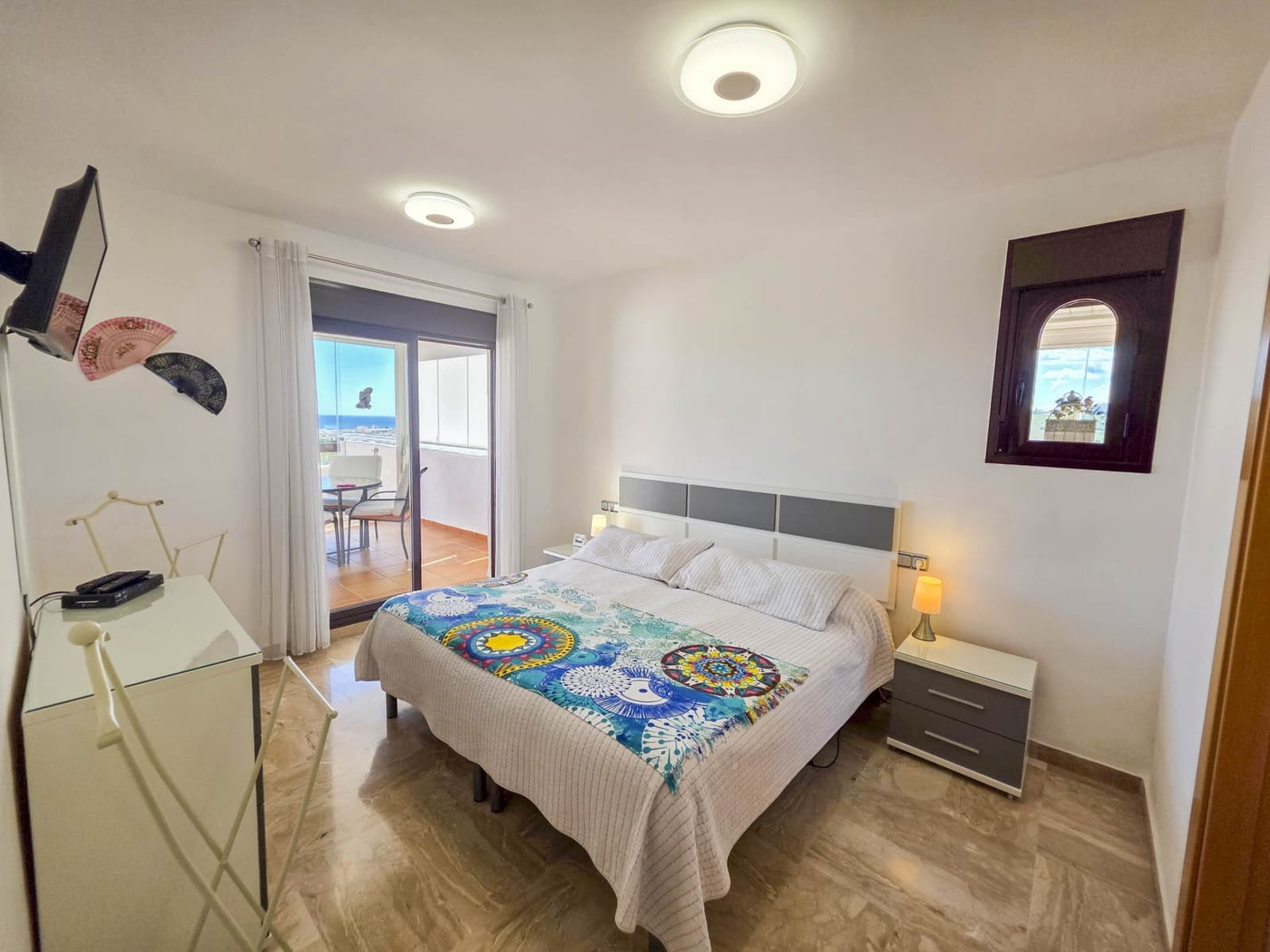 2 sypialnia Penthouse na sprzedaż w Casares z basenem garażem - 499 000 € (Ref: 8948780)