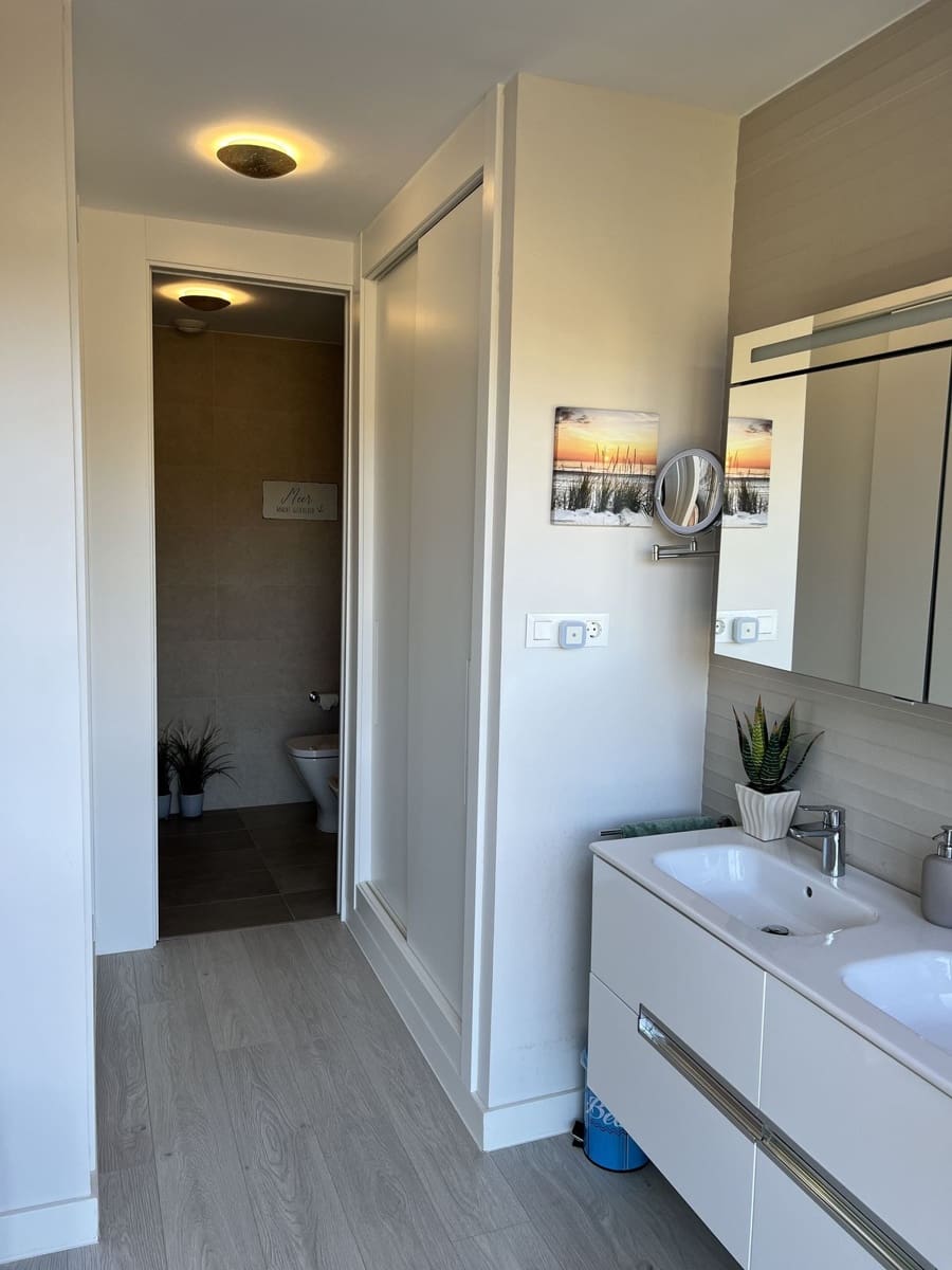 4 soveværelse Byhus til salg i Sotogrande med garage - € 869.000 (Ref: 8950604)