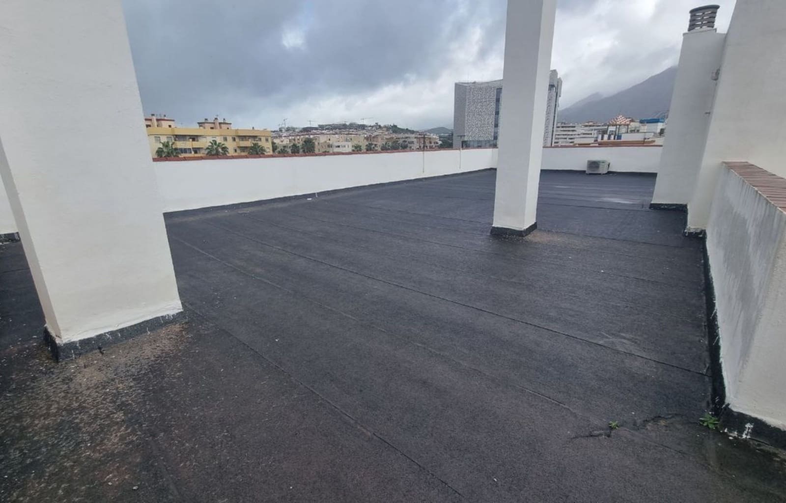 4 makuuhuone Huoneisto myytävänä paikassa Estepona - 385 000 € (Ref: 8954477)