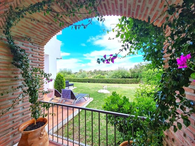 3 slaapkamer Appartement te koop in Benahavís met zwembad garage - € 675.000 (Ref: 8976051)