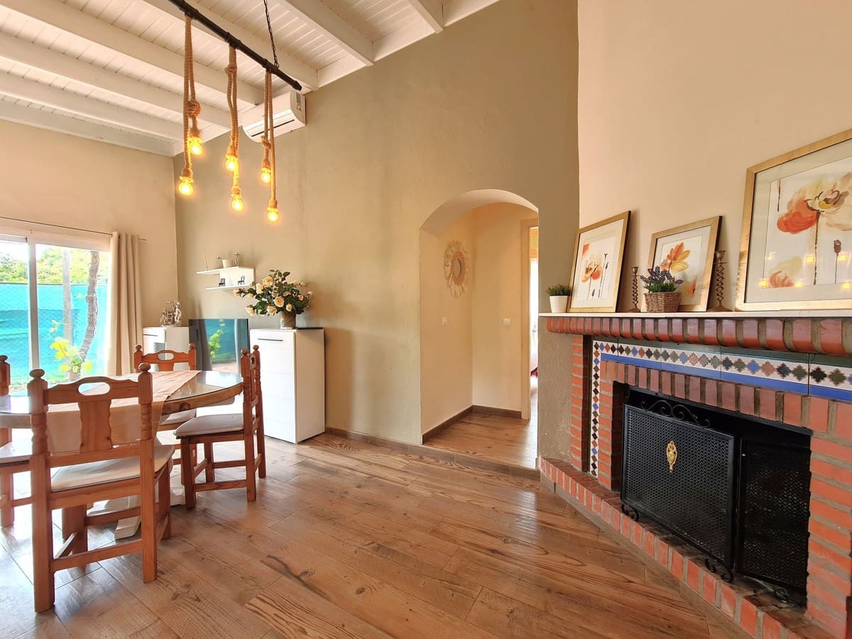 2 soveværelse Finca/Landehus til salg i Cancelada med swimmingpool garage - € 380.000 (Ref: 8985558)