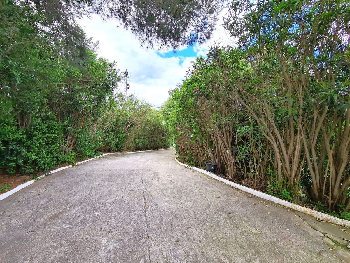 3 soverom Finca/Herregård til salgs i San Martin del Tesorillo med garasje - € 600 000 (Ref: 8985559)