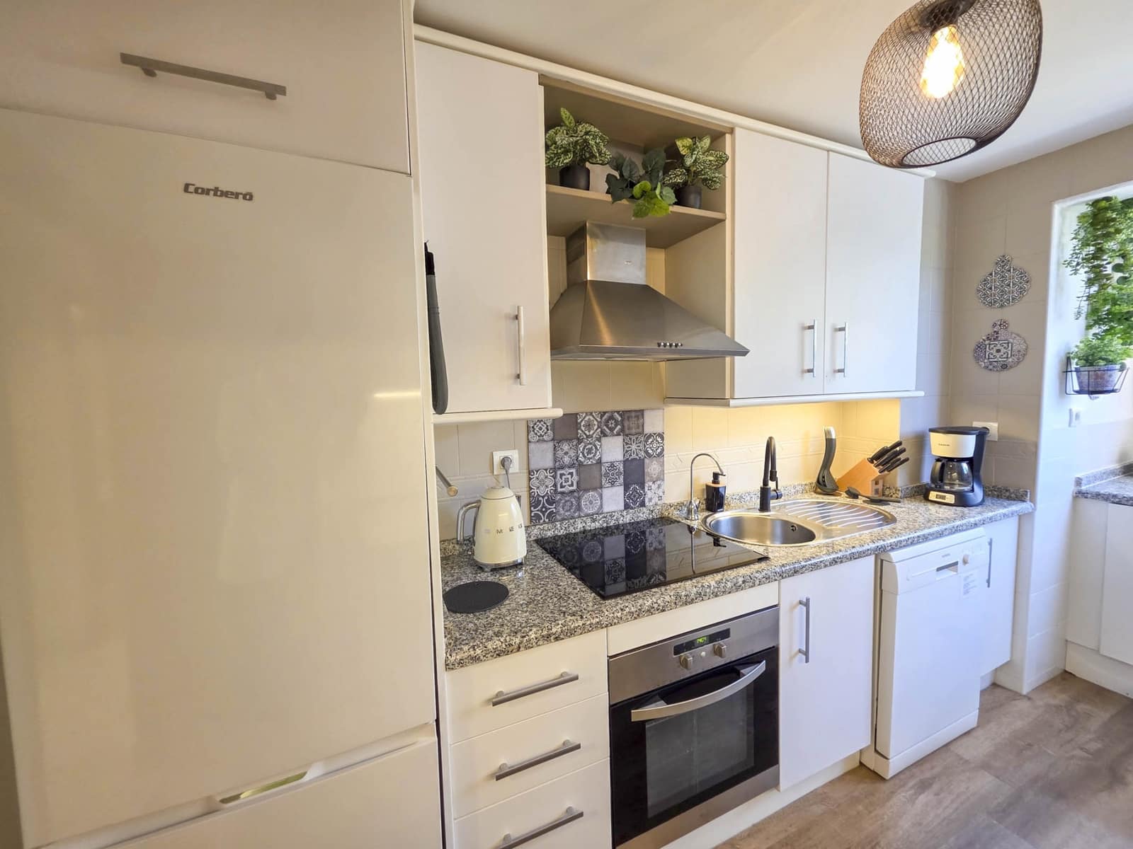 2 bedroom Apartment for sale in Casares with pool garage - € 249,900 (Ref: 8988192)