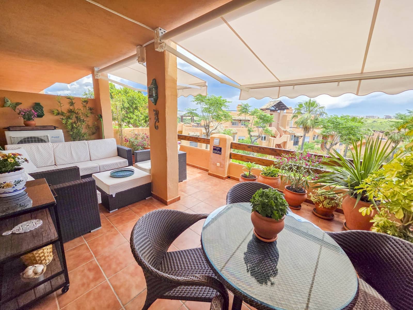 2 bedroom Apartment for sale in Casares with pool garage - € 249,900 (Ref: 8988192)