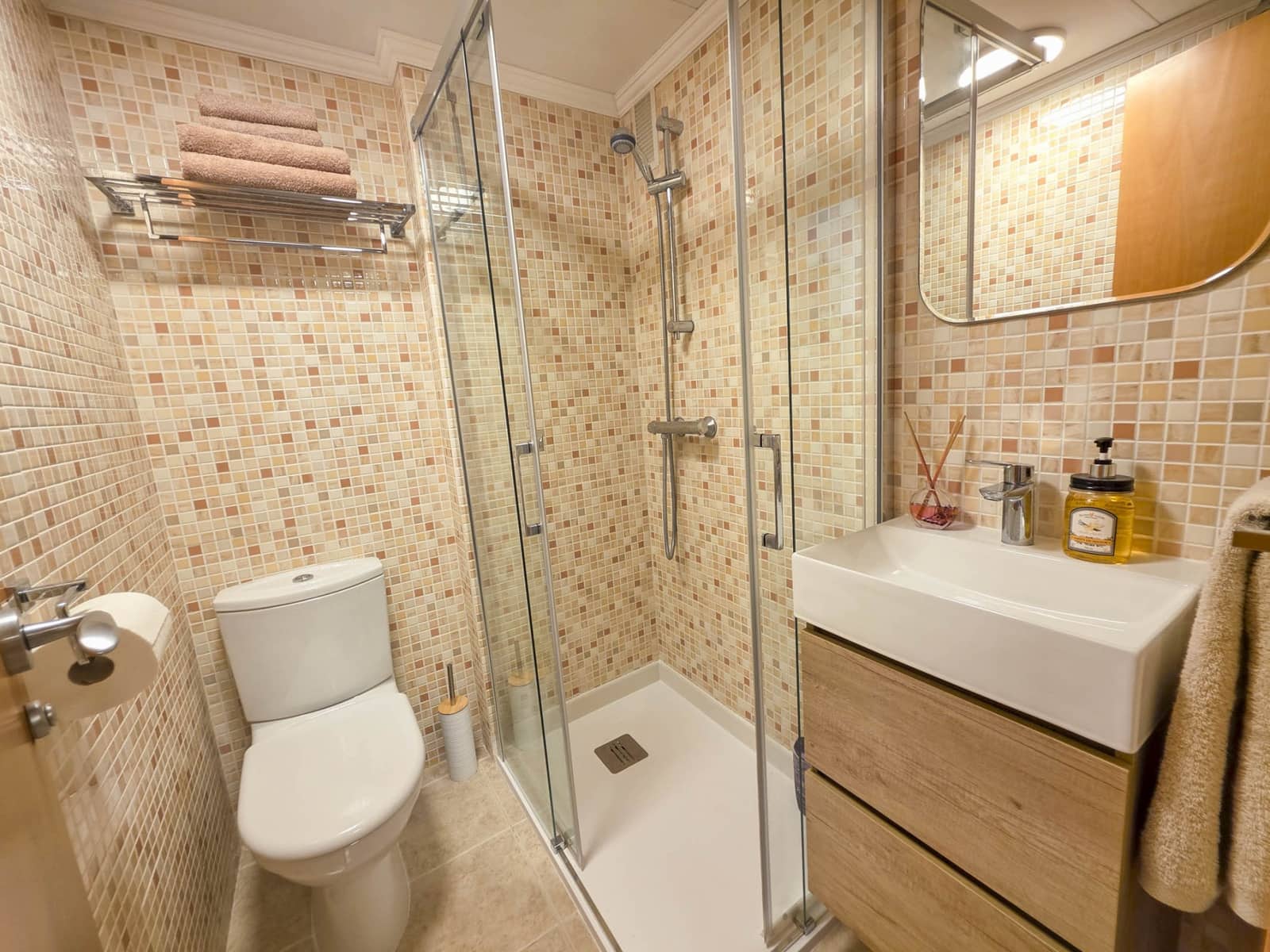 2 bedroom Apartment for sale in Casares with pool garage - € 249,900 (Ref: 8988192)