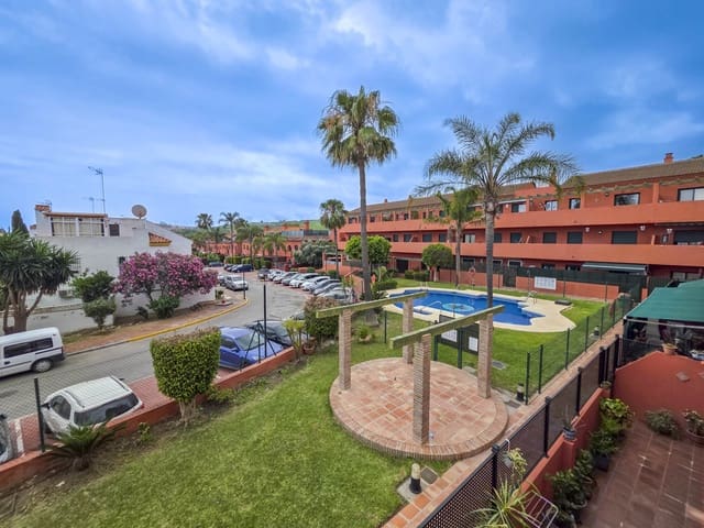 2 bedroom Apartment for sale in Marina de Casares, Casares with pool - € 242,000 (Ref: 9012409)