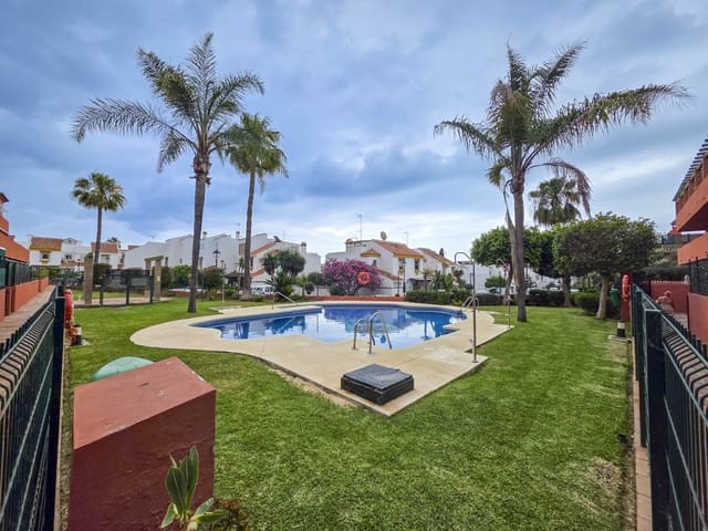 2 bedroom Apartment for sale in Marina de Casares, Casares with pool - € 242,000 (Ref: 9012409)