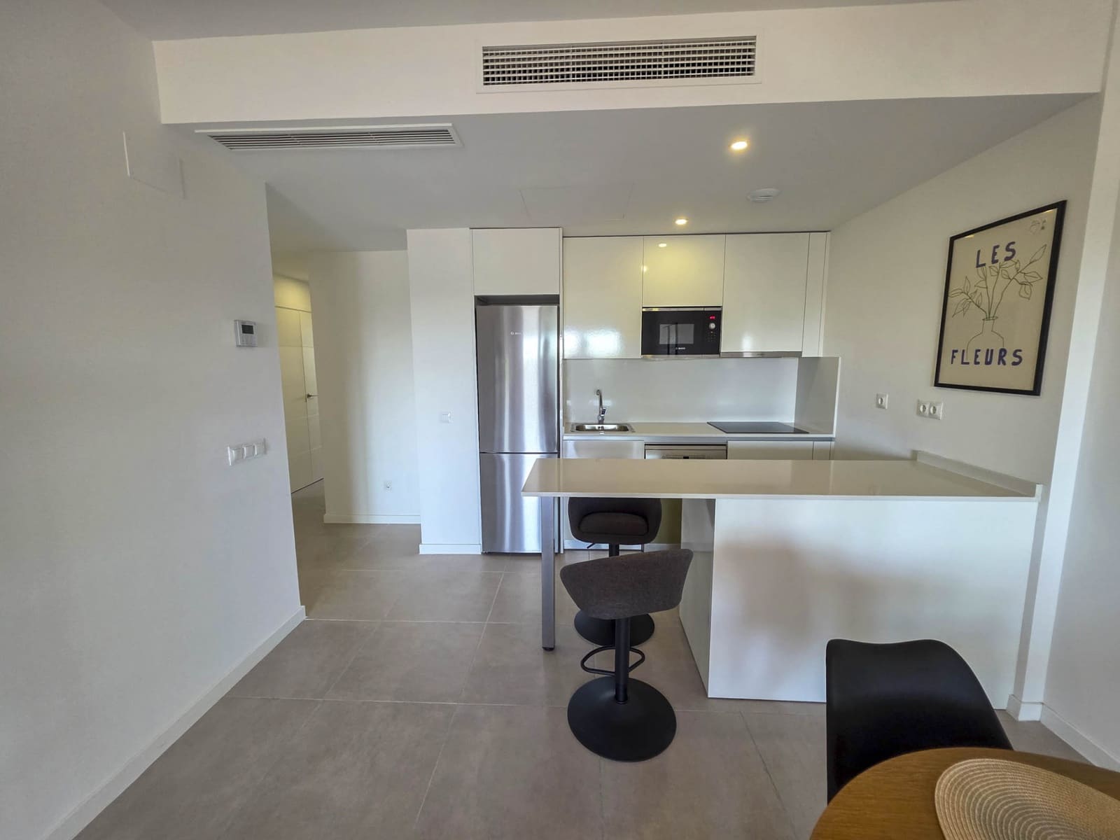 3 soveværelse Lejlighed til salg i Estepona med swimmingpool garage - € 385.000 (Ref: 9012411)