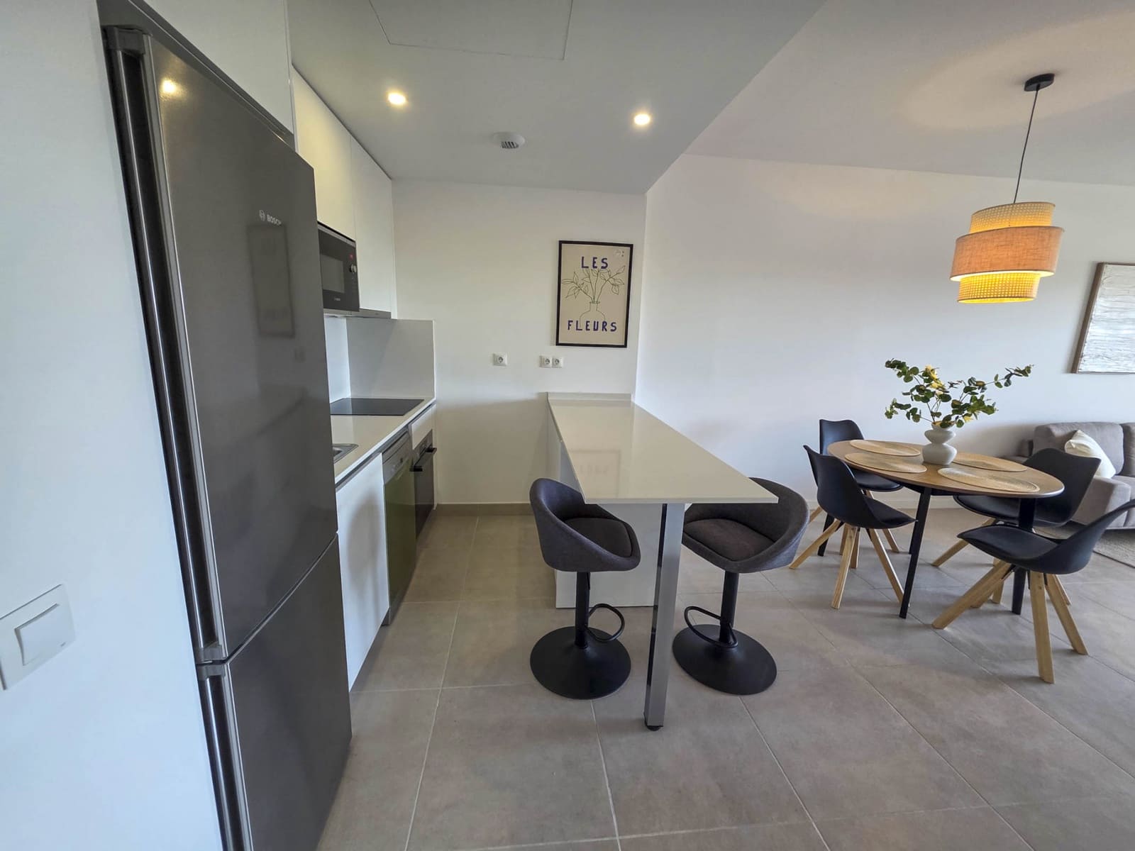 3 soveværelse Lejlighed til salg i Estepona med swimmingpool garage - € 385.000 (Ref: 9012411)