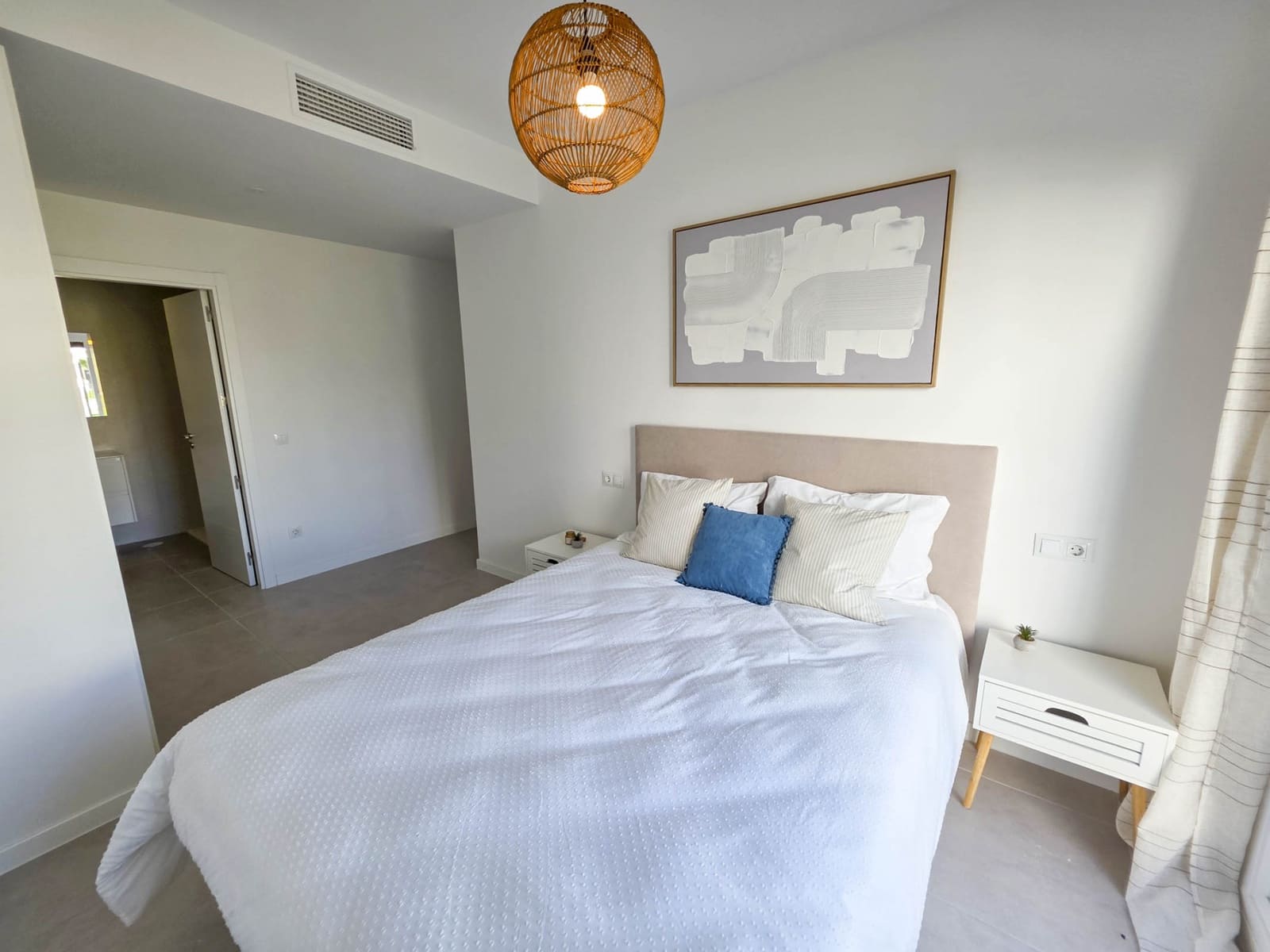 3 soveværelse Lejlighed til salg i Estepona med swimmingpool garage - € 385.000 (Ref: 9012411)