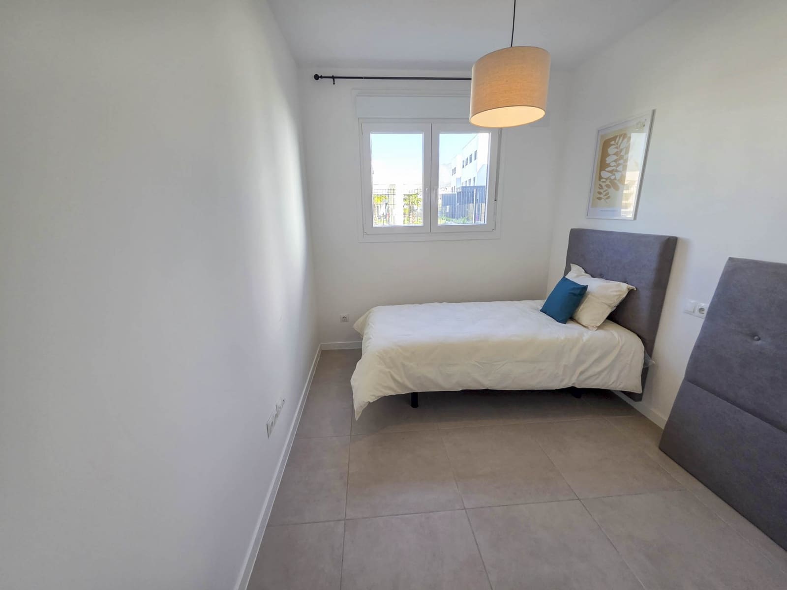 3 soveværelse Lejlighed til salg i Estepona med swimmingpool garage - € 385.000 (Ref: 9012411)