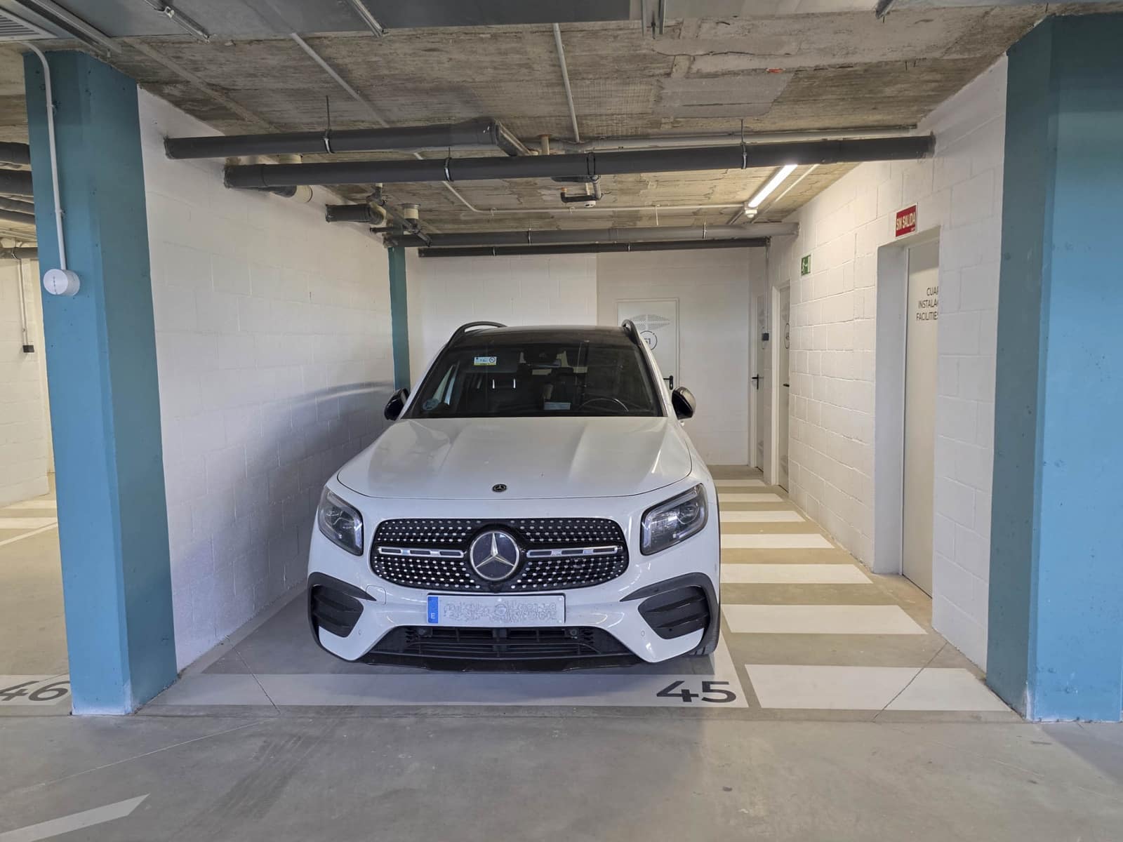 3 soveværelse Lejlighed til salg i Estepona med swimmingpool garage - € 385.000 (Ref: 9012411)