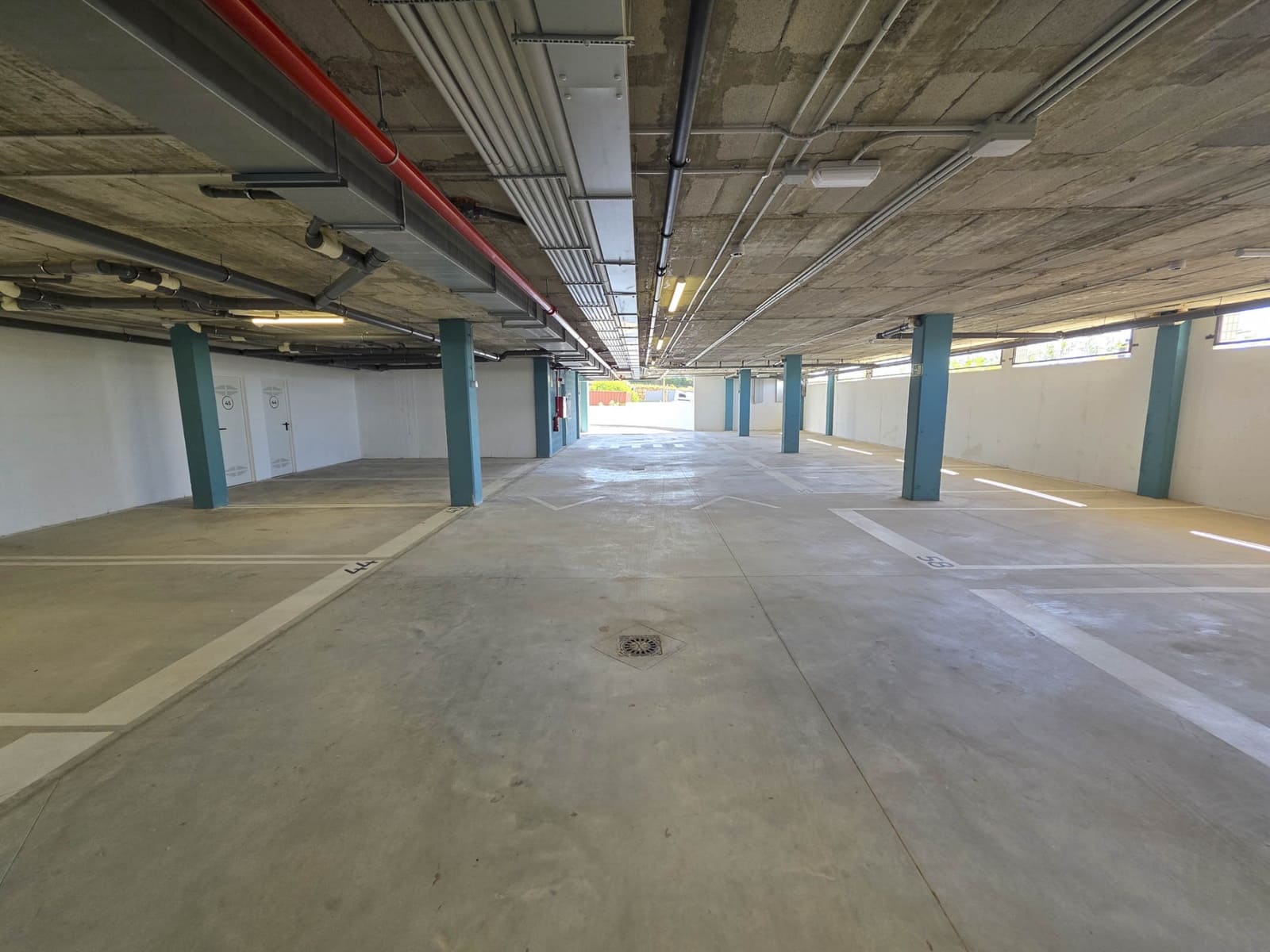 3 soveværelse Lejlighed til salg i Estepona med swimmingpool garage - € 385.000 (Ref: 9012411)