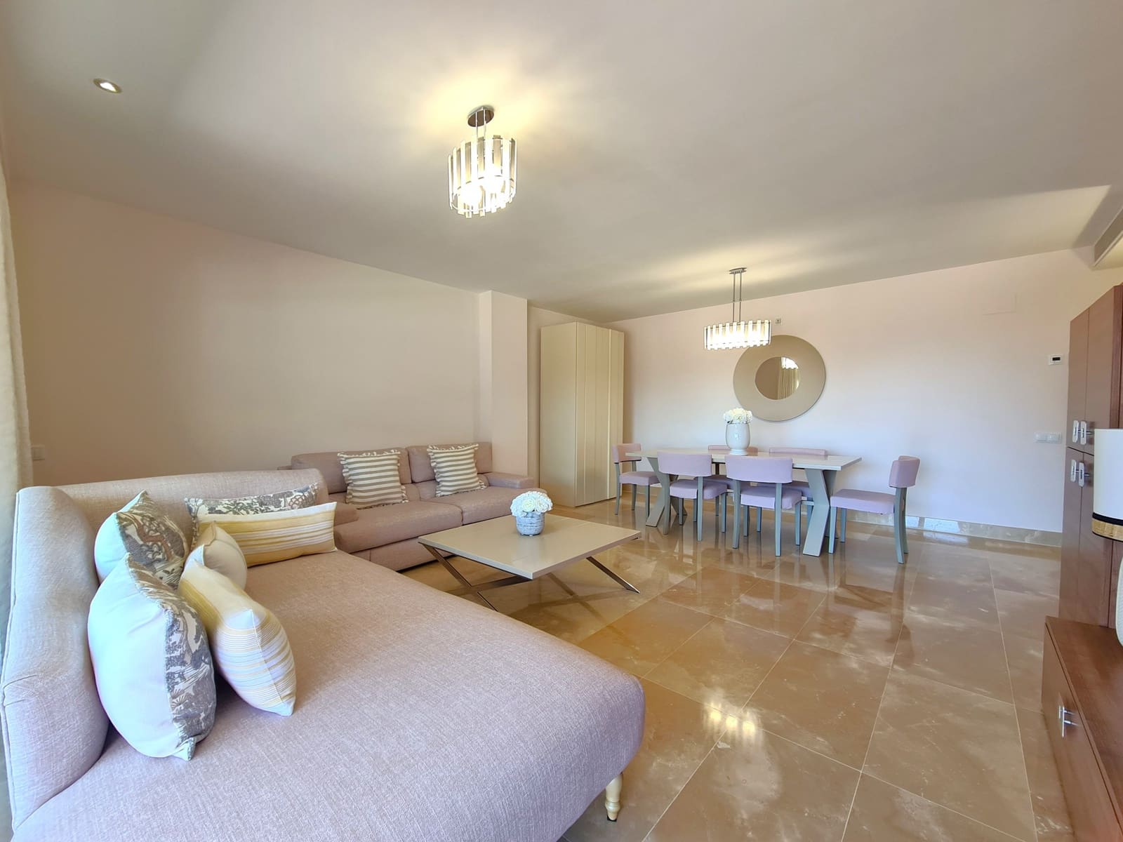 3 soveværelse Lejlighed til salg i Manilva med swimmingpool garage - € 398.000 (Ref: 9031278)