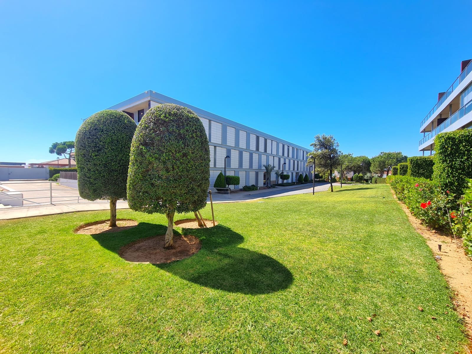 3 soveværelse Lejlighed til salg i Manilva med swimmingpool garage - € 398.000 (Ref: 9031278)