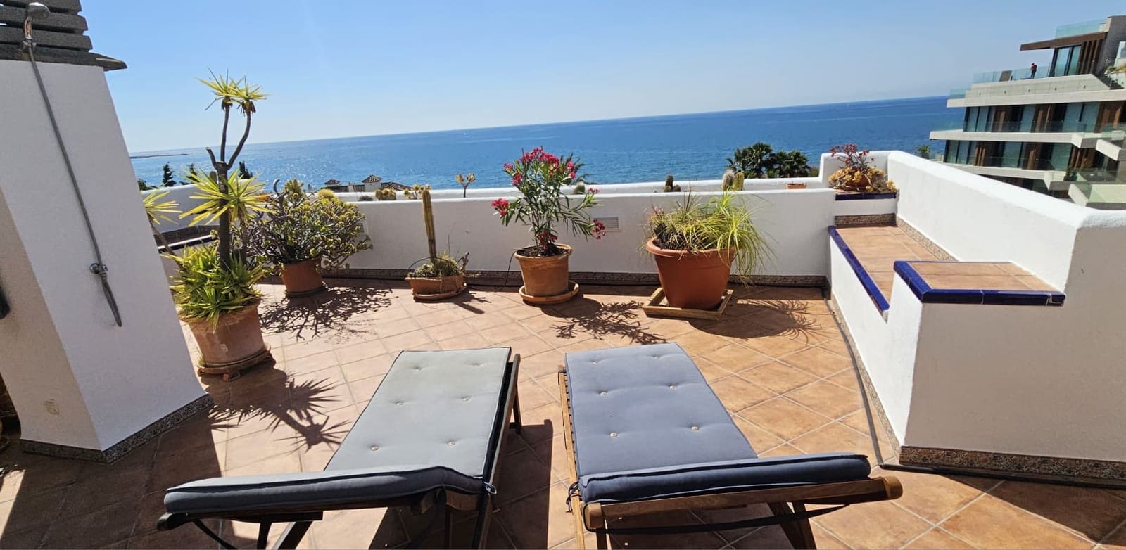 3 soverom Penthouse til salgs i Estepona med svømmebasseng garasje - € 865 000 (Ref: 9065094)