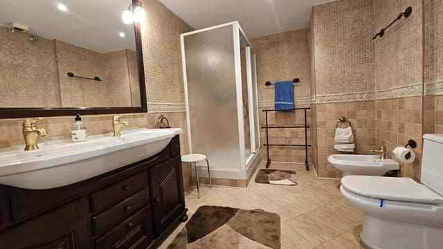 3 soverom Penthouse til salgs i Guadalobón, Estepona med svømmebasseng garasje - € 865 000 (Ref: 9065094)