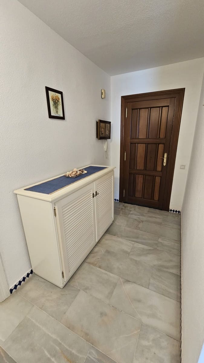 3 soverom Penthouse til salgs i Estepona med svømmebasseng garasje - € 865 000 (Ref: 9065094)