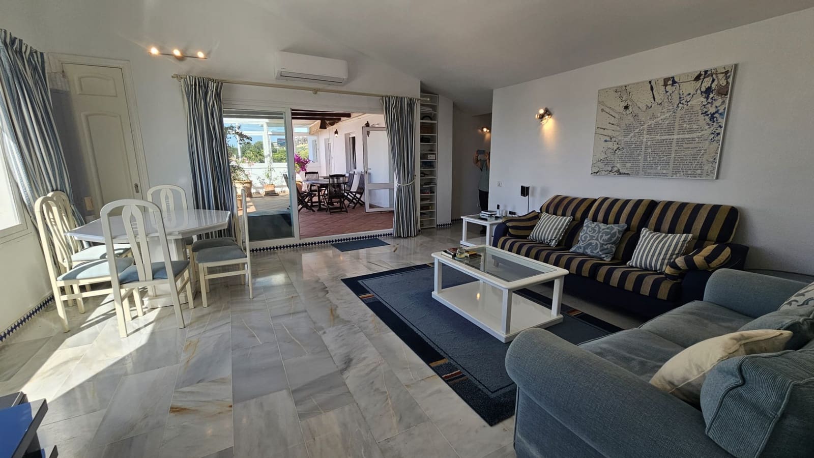 3 soverom Penthouse til salgs i Estepona med svømmebasseng garasje - € 865 000 (Ref: 9065094)
