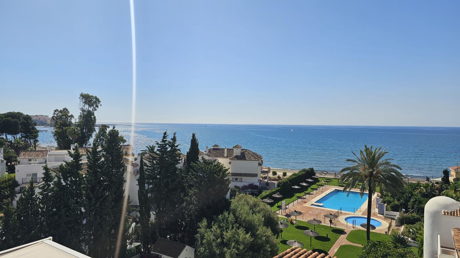 3 soveværelse Penthouse til salg i Estepona med swimmingpool garage - € 865.000 (Ref: 9065094)