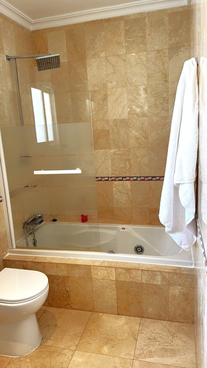 3 soverom Villa til salgs i Buenas Noches med garasje - € 789 000 (Ref: 9085213)