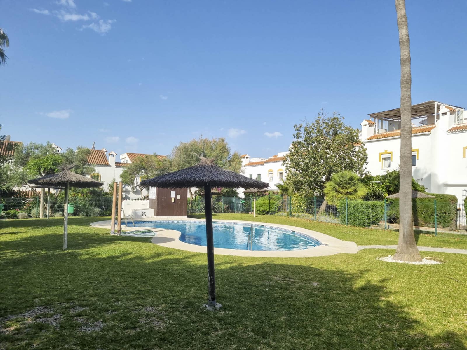 3 soveværelse Byhus til salg i Casares med swimmingpool - € 425.000 (Ref: 9096025)