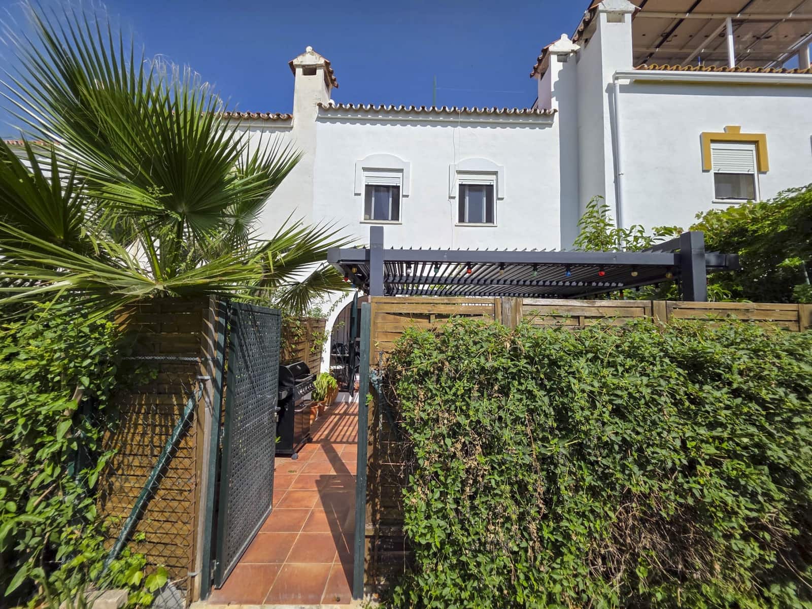 3 soveværelse Byhus til salg i Casares med swimmingpool - € 425.000 (Ref: 9096025)