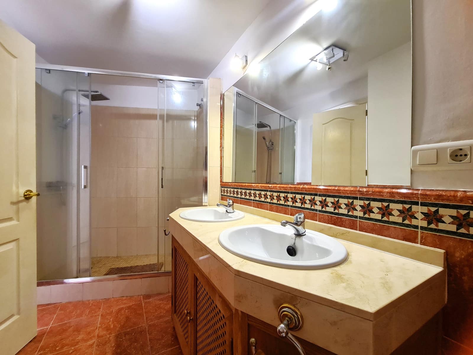 3 soveværelse Lejlighed til salg i Buenas Noches med swimmingpool - € 480.000 (Ref: 9114344)