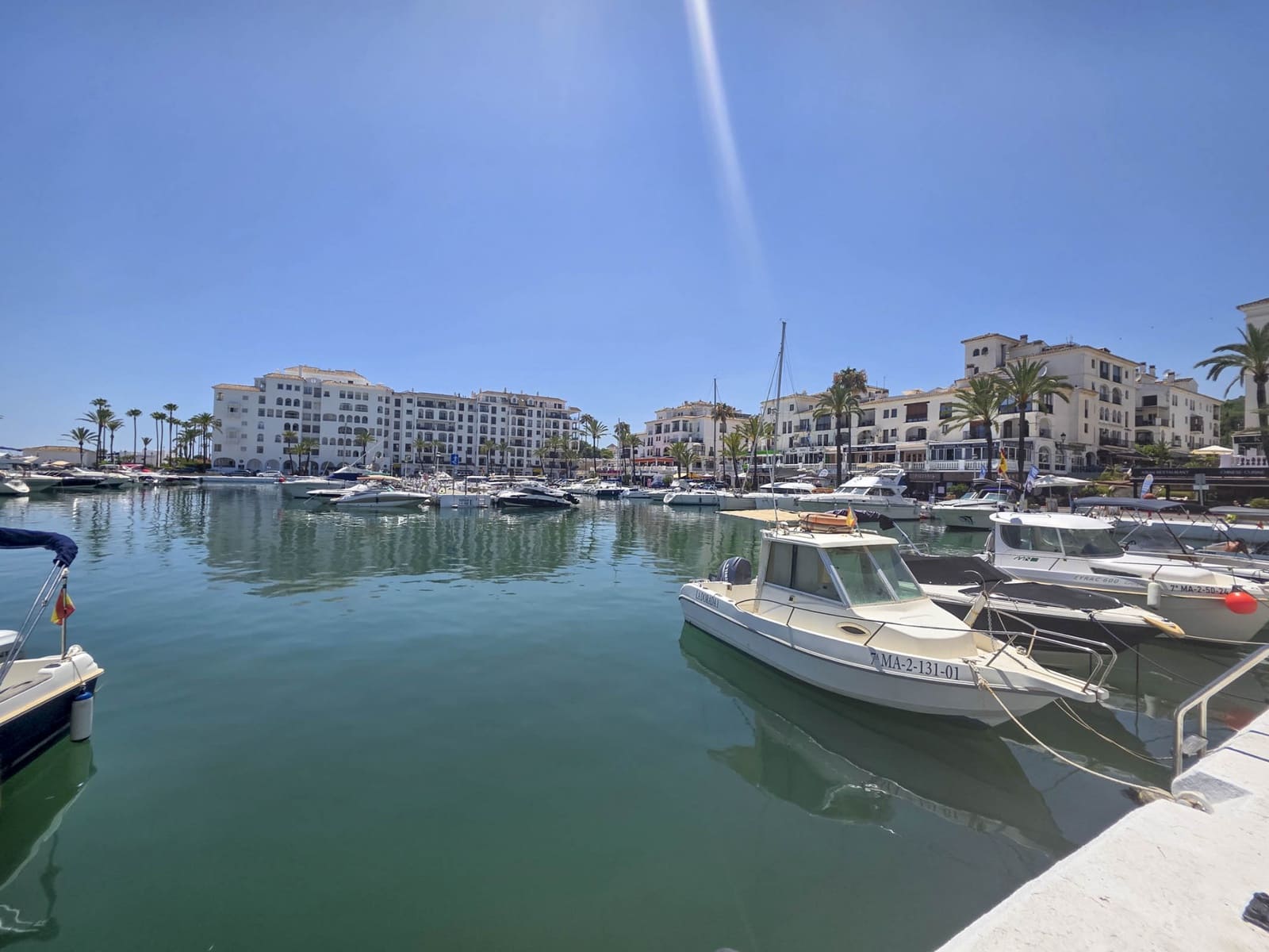 Studio til salgs i La Duquesa / Puerto de la Duquesa - € 228 000 (Ref: 9116674)