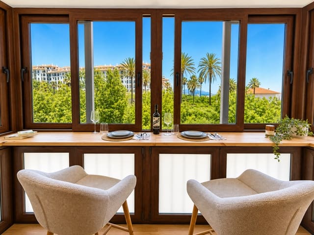Studio til salgs i La Duquesa / Puerto de la Duquesa, Manilva - € 228 000 (Ref: 9116674)
