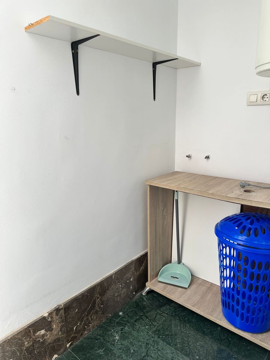 1 soveværelse Lejlighed til salg i Estepona med swimmingpool garage - € 295.000 (Ref: 9118634)