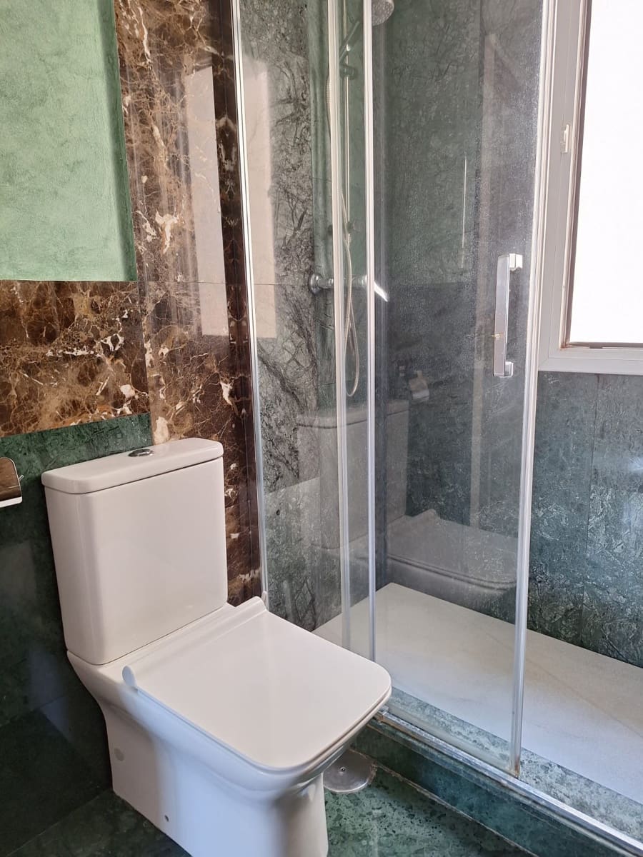 1 soveværelse Lejlighed til salg i Estepona med swimmingpool garage - € 295.000 (Ref: 9118634)