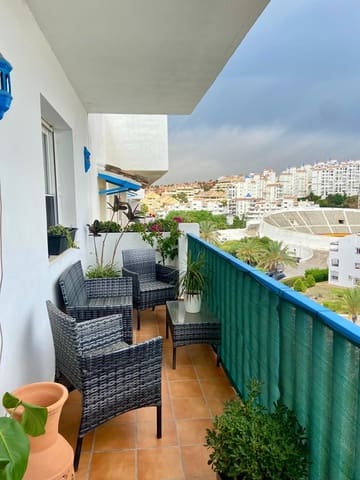 1 sypialnia Apartament na sprzedaż w Puerto de Estepona, Estepona z basenem garażem - 295 000 € (Ref: 9118634)