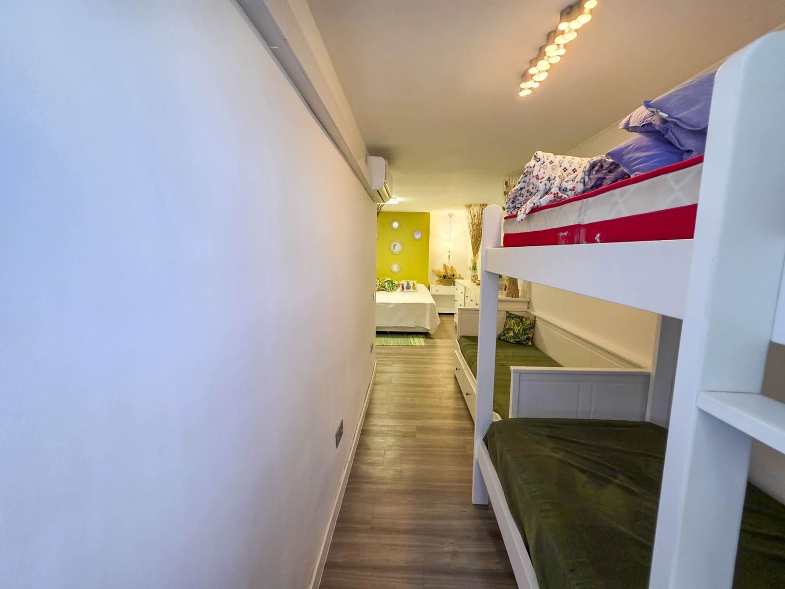 1 chambre Appartement à vendre à Casares avec garage - 420 000 € (Ref: 9129634)